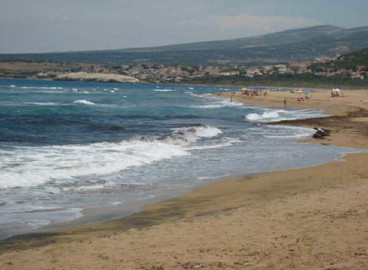 S`Archittu Fels-Sandstrand